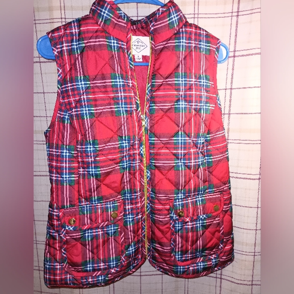 Winter vest St. John's Bay size small red with pockets